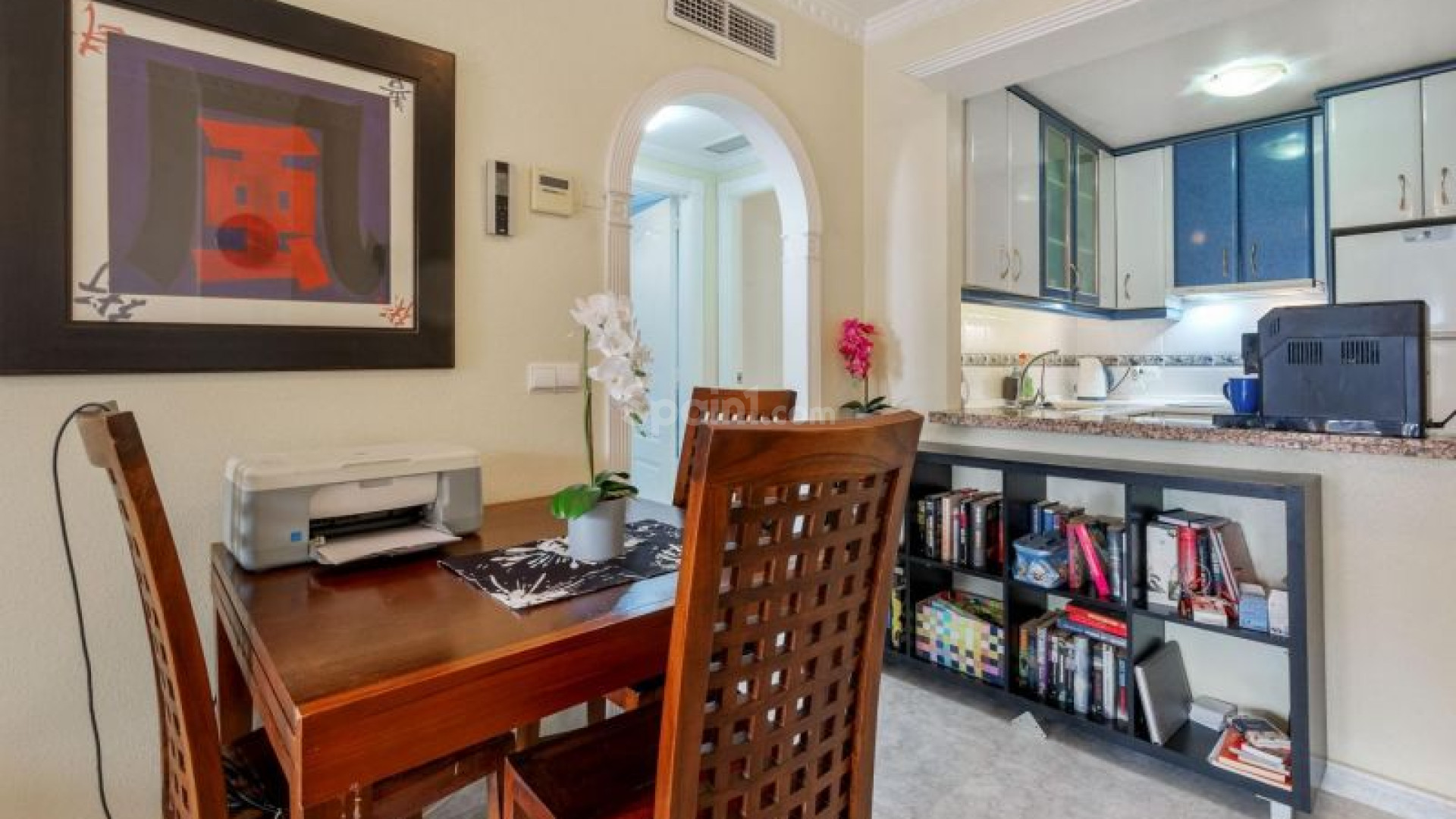 Resale - Wohnung -
Benijofar