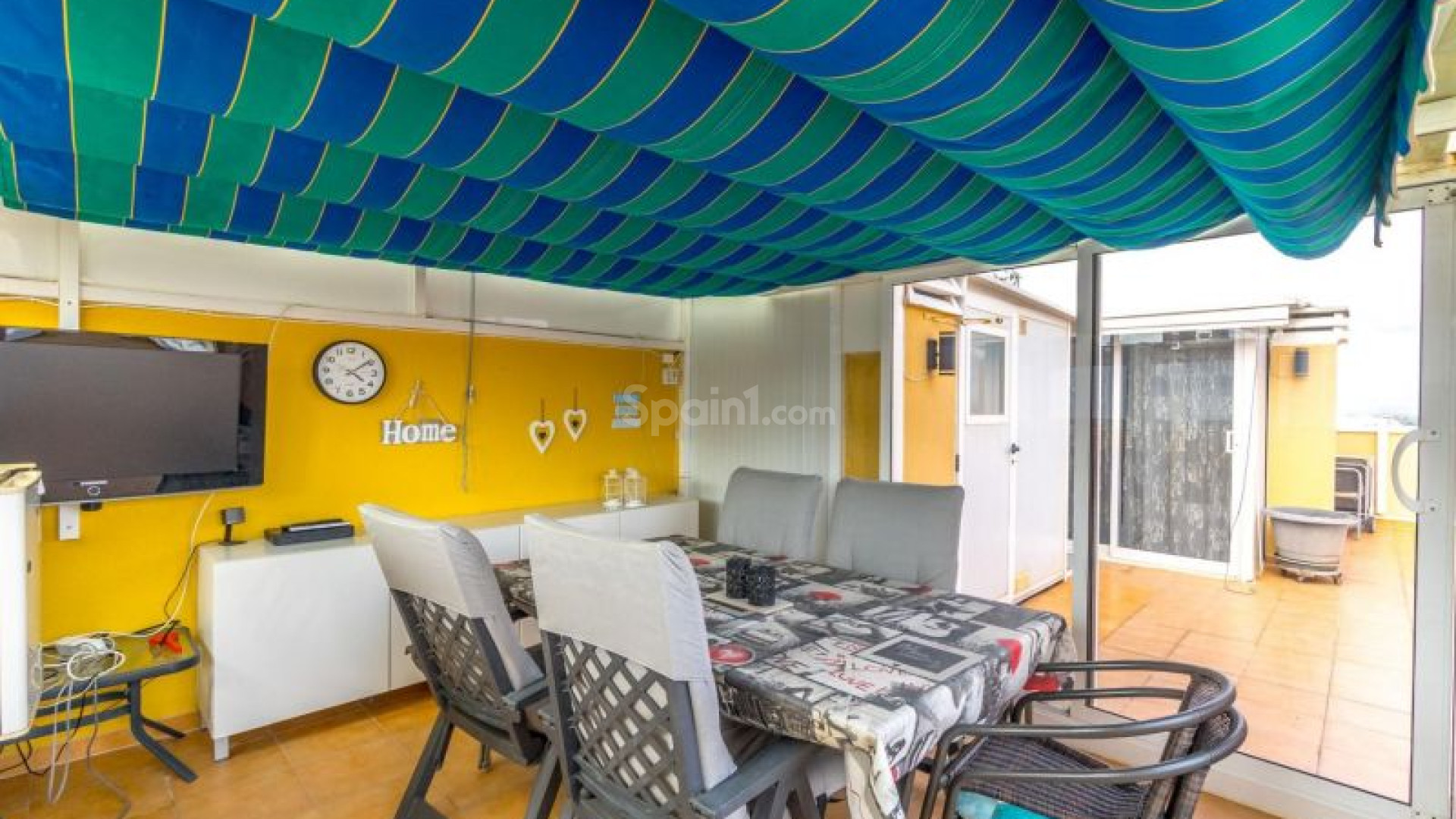 Resale - Wohnung -
Benijofar