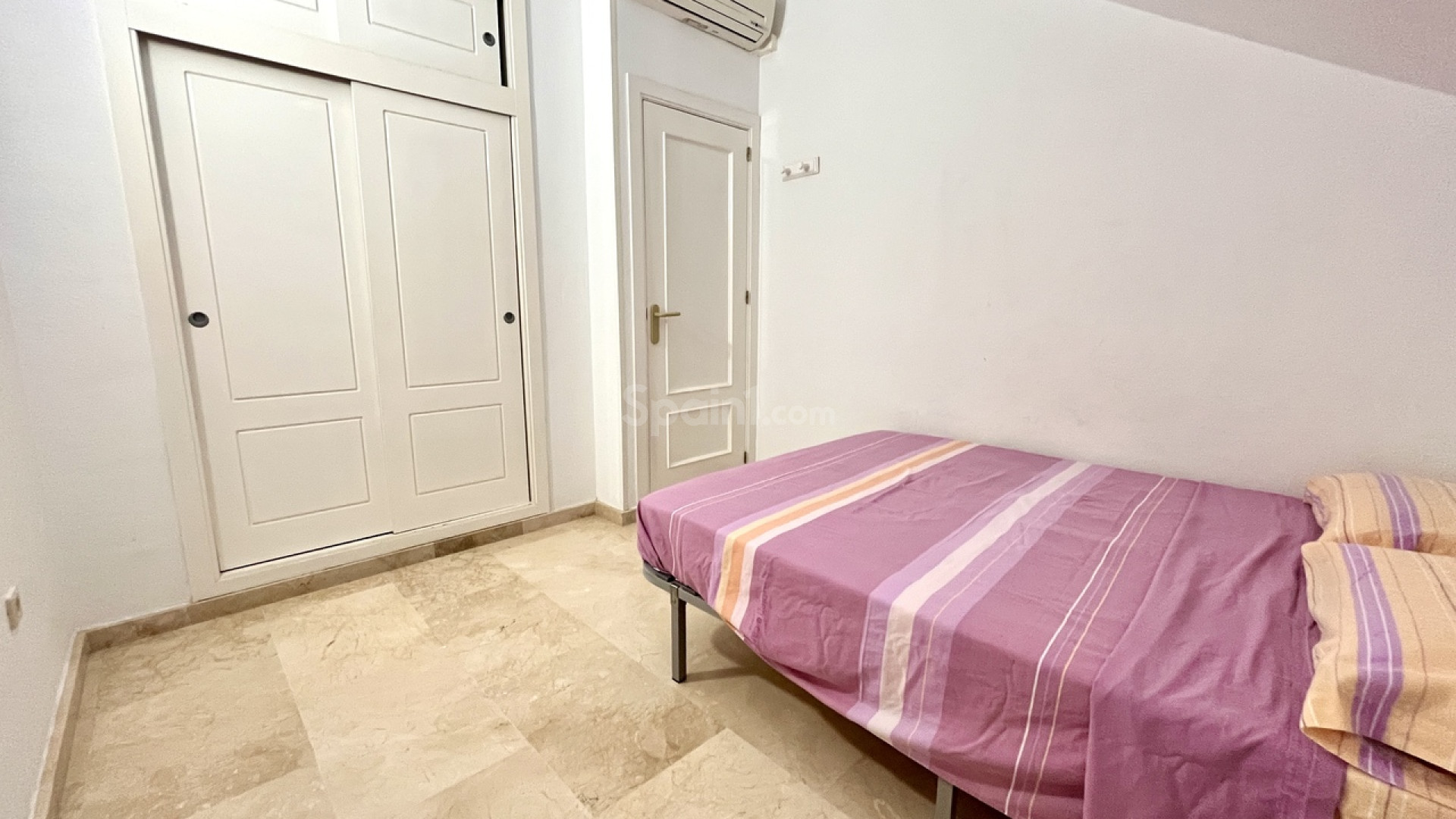 Resale - Wohnung -
Dehesa de Campoamor - Campoamor