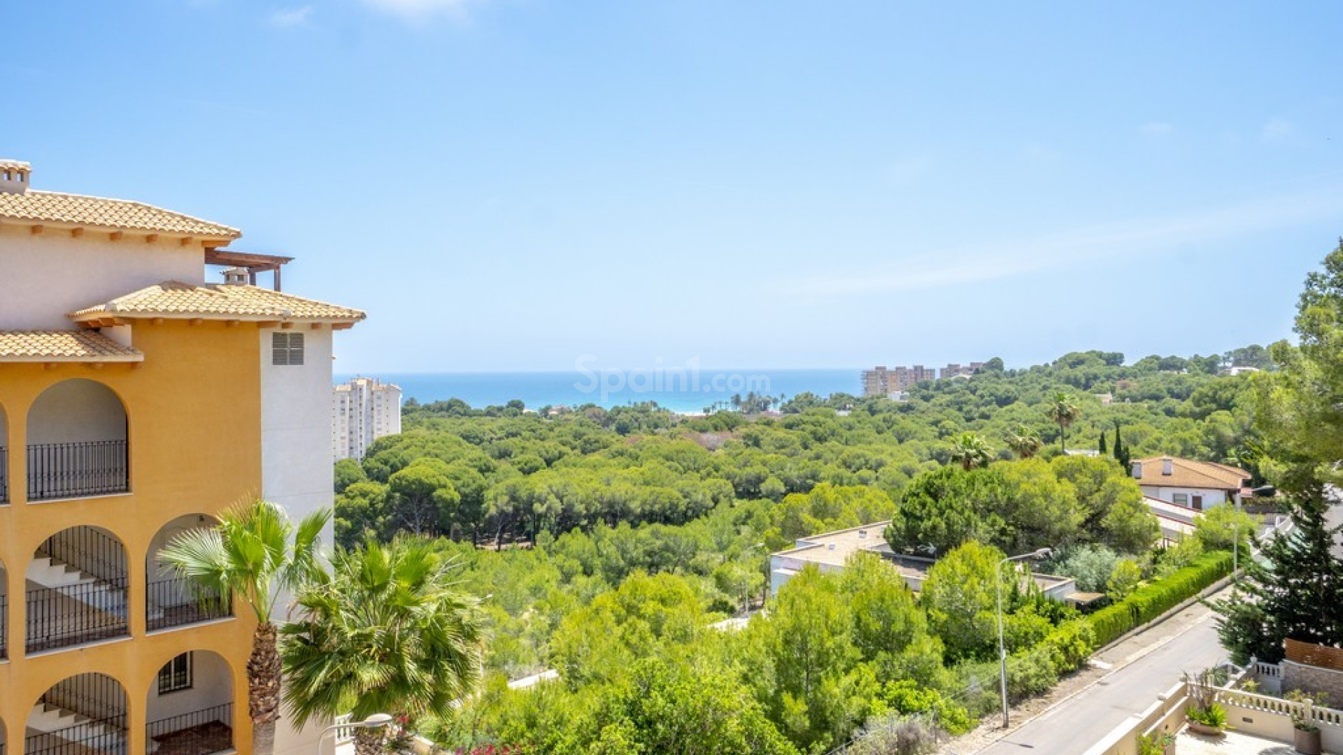Resale - Wohnung -
Dehesa de Campoamor - Campoamor