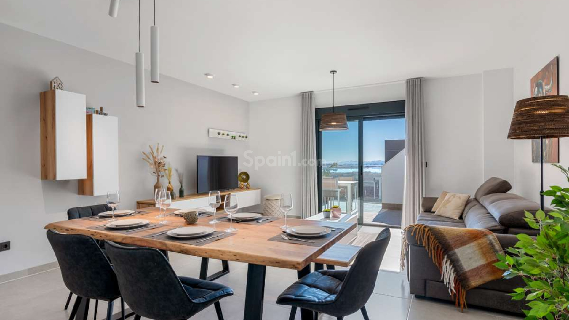 Resale - Wohnung -
El Raso