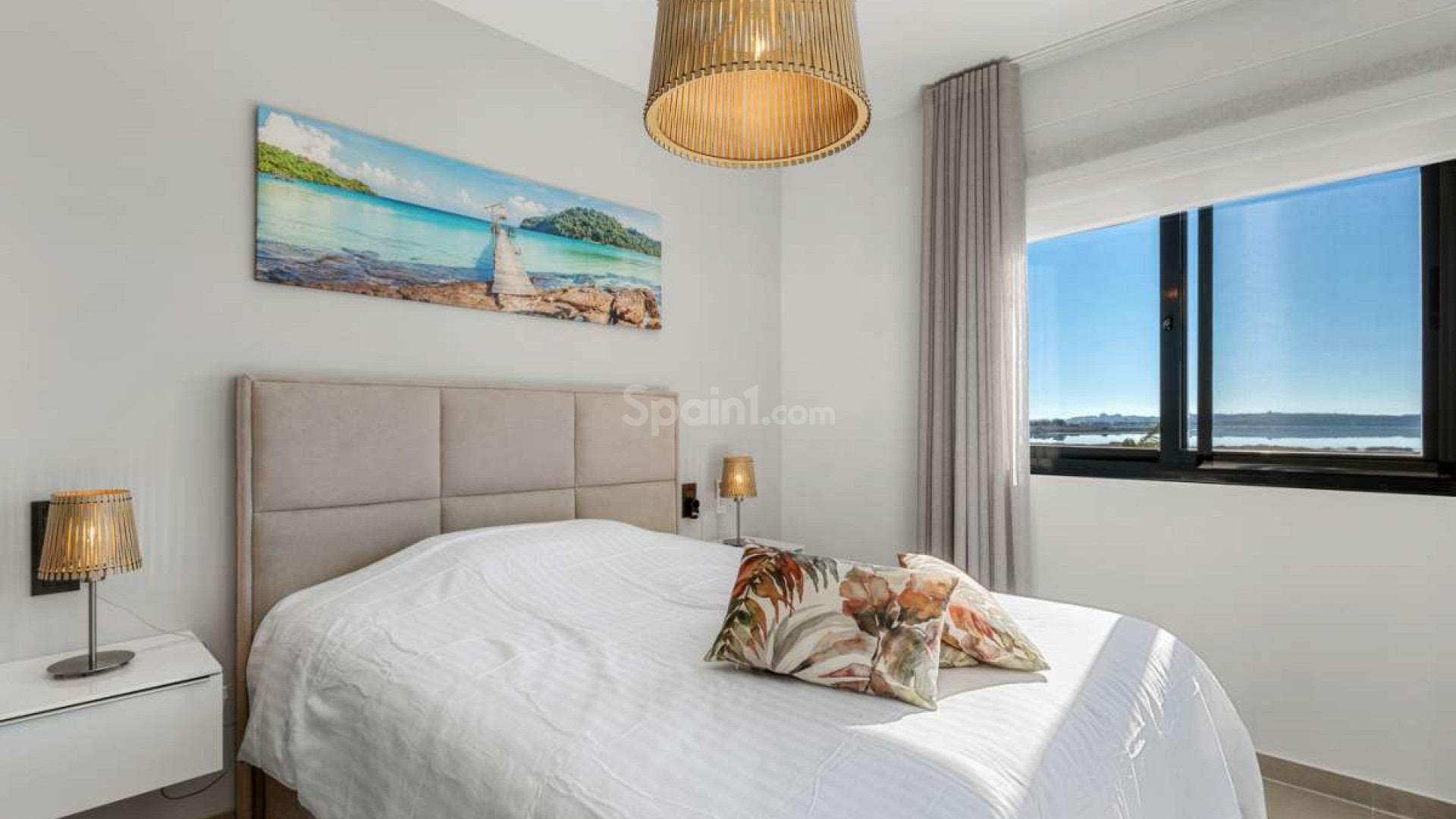 Resale - Wohnung -
El Raso