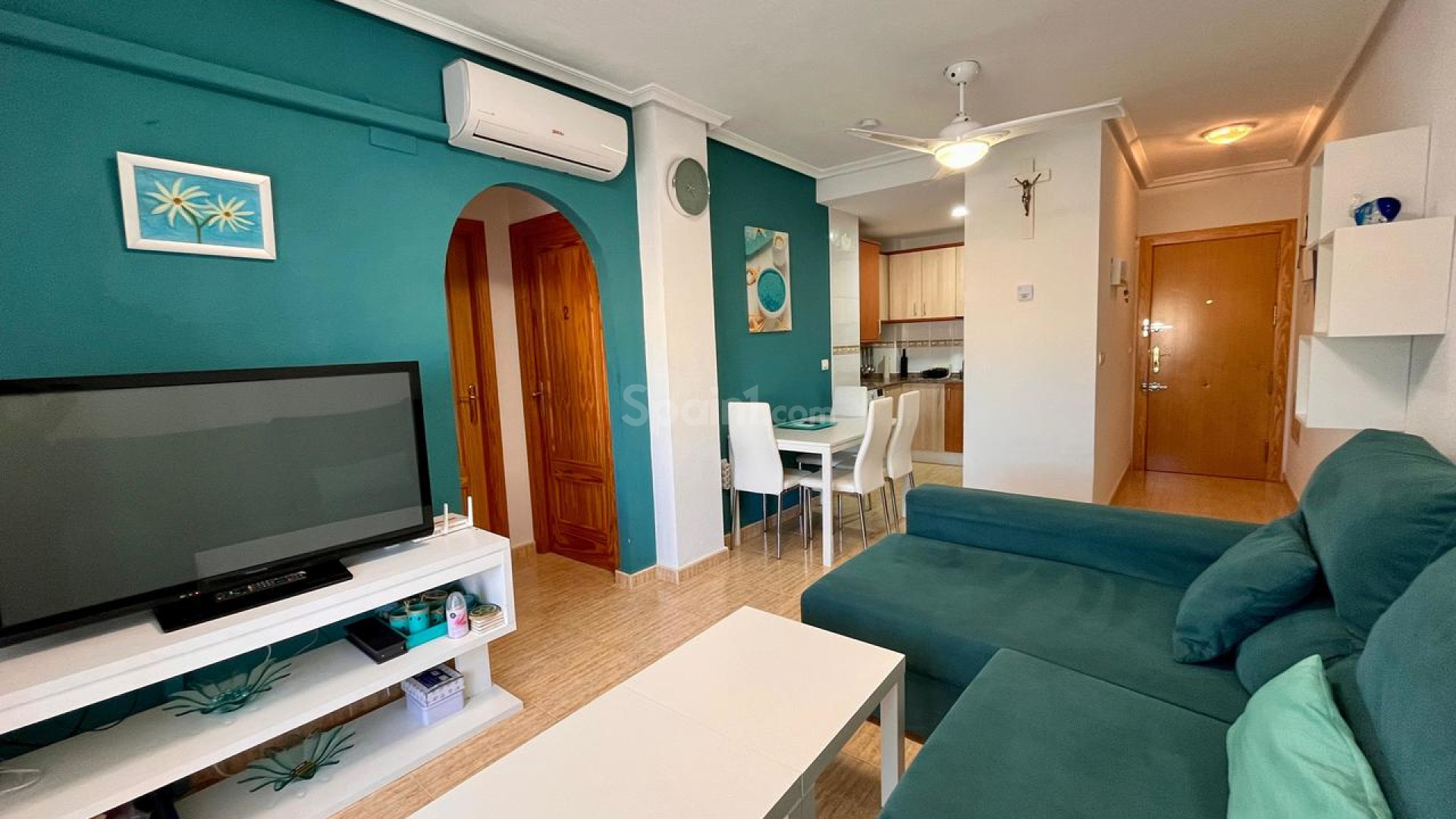 Resale - Wohnung -
Formentera de Segura