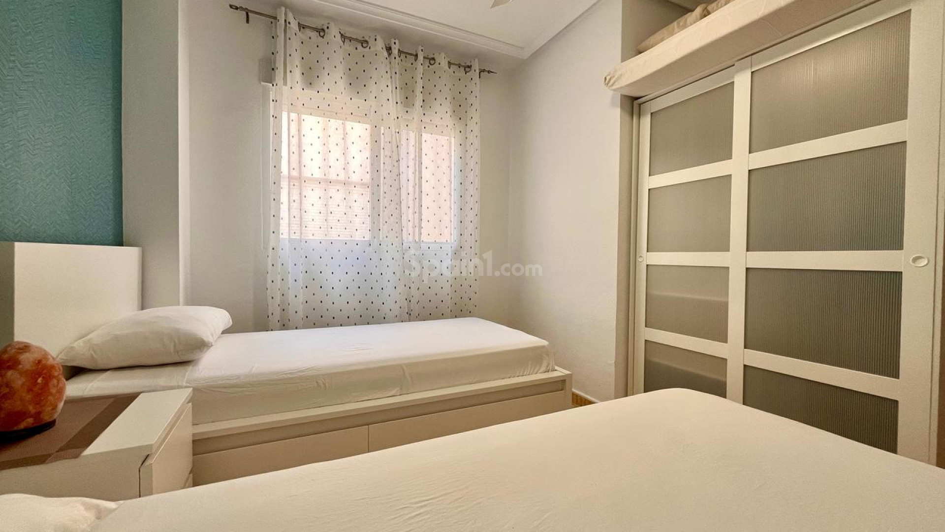 Resale - Wohnung -
Formentera de Segura