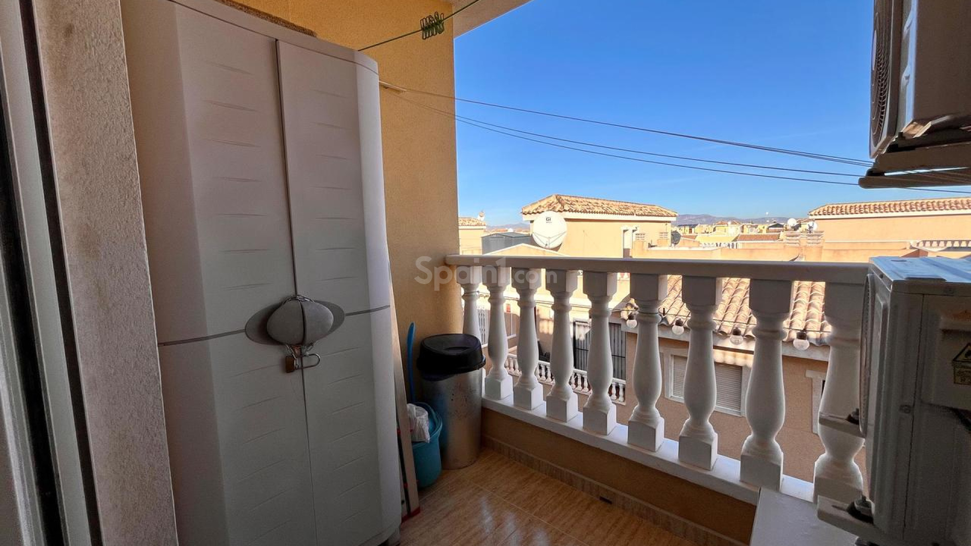 Resale - Wohnung -
Formentera de Segura