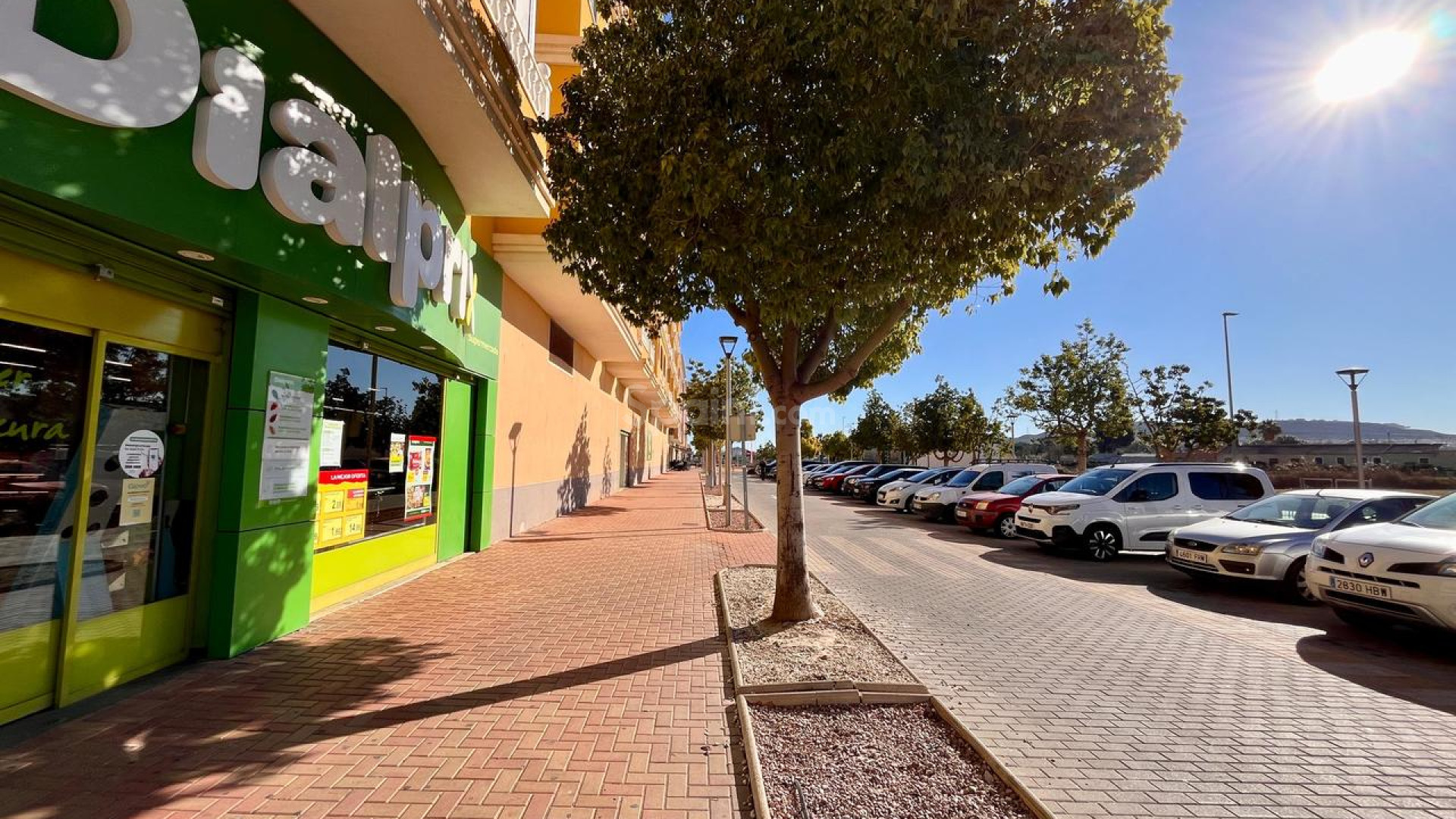 Resale - Wohnung -
Formentera de Segura