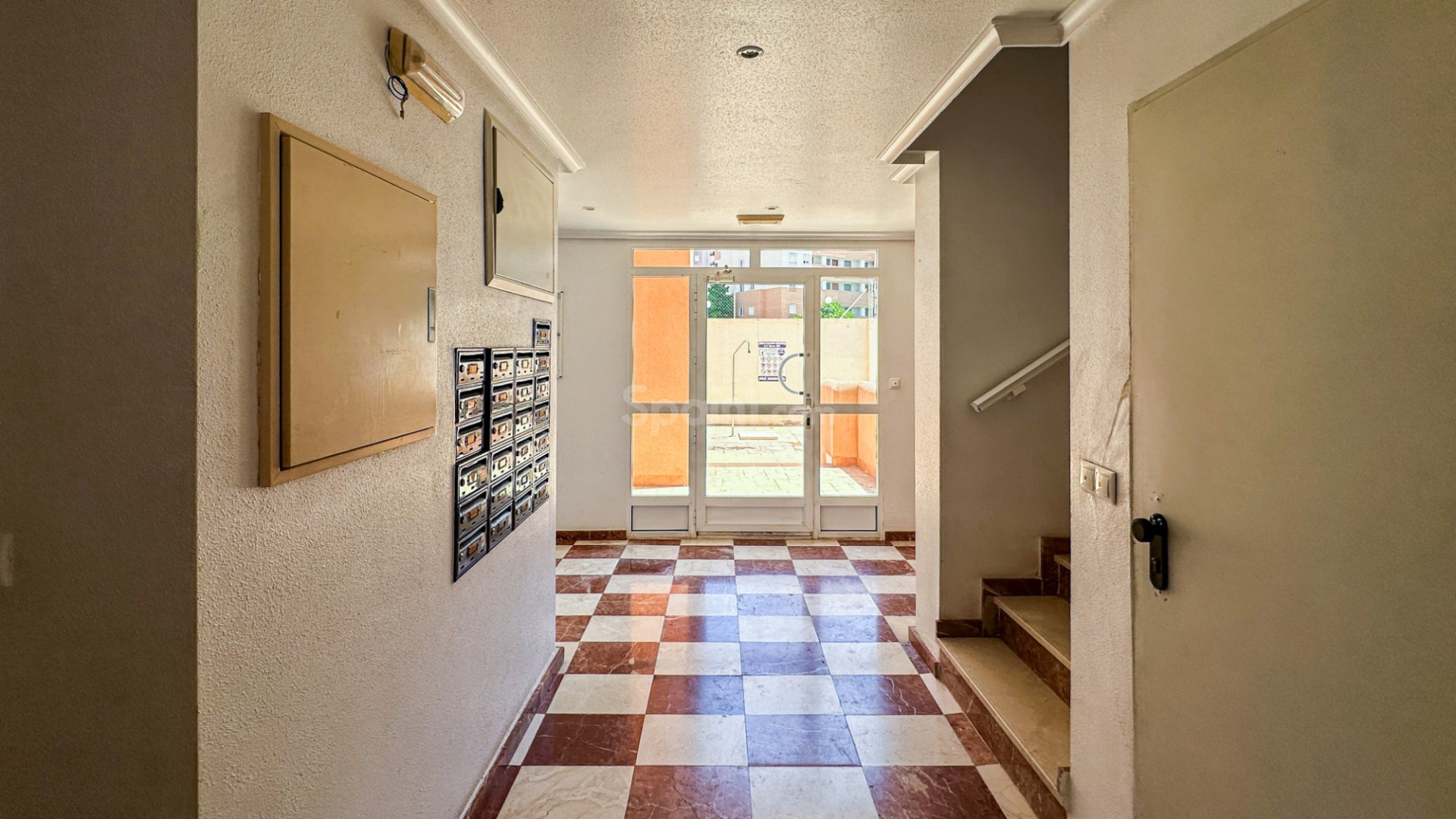 Resale - Wohnung -
Guardamar del Segura