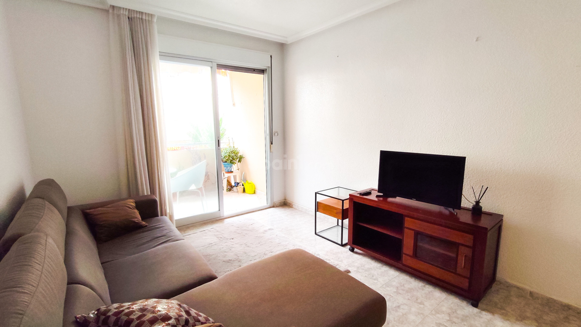 Resale - Wohnung -
Guardamar del Segura