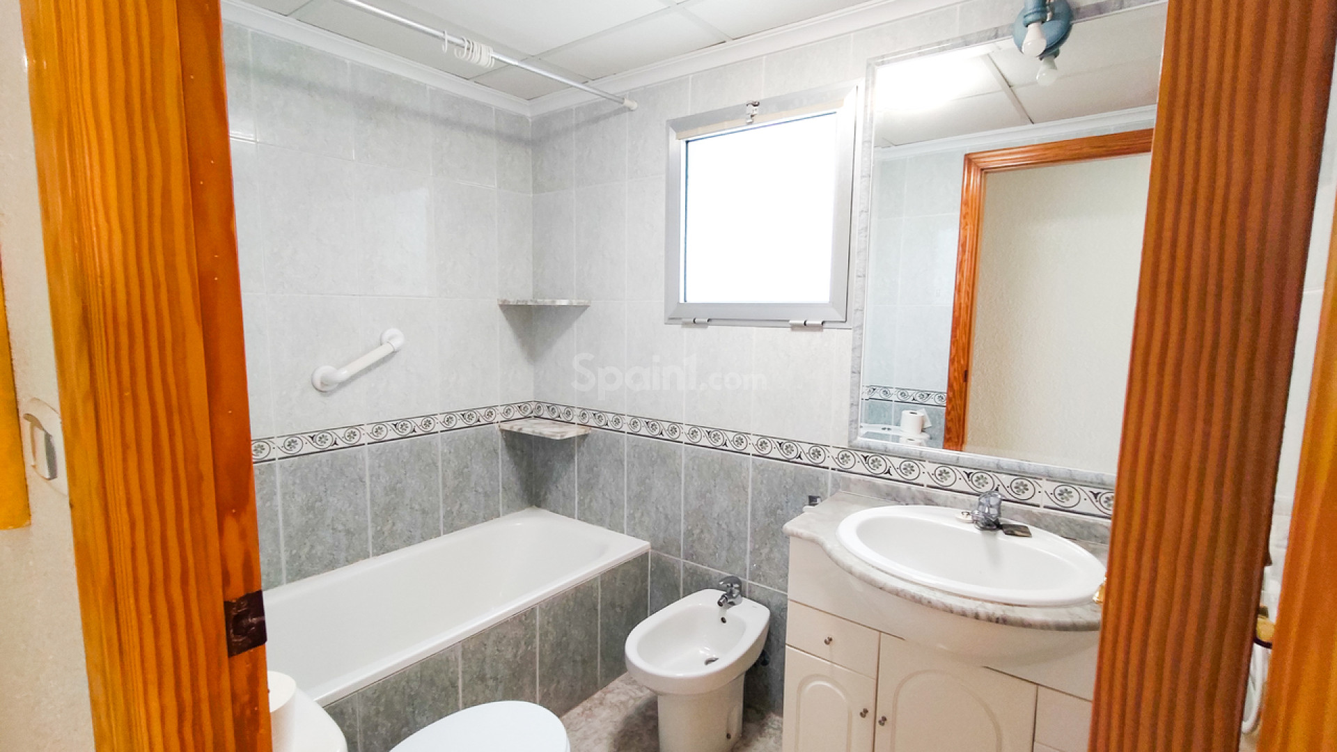 Resale - Wohnung -
Guardamar del Segura
