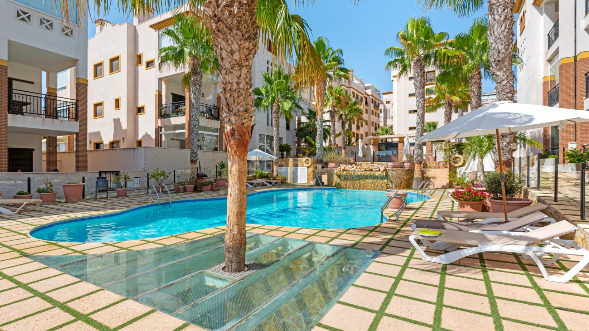 Resale - Wohnung -
Guardamar del Segura