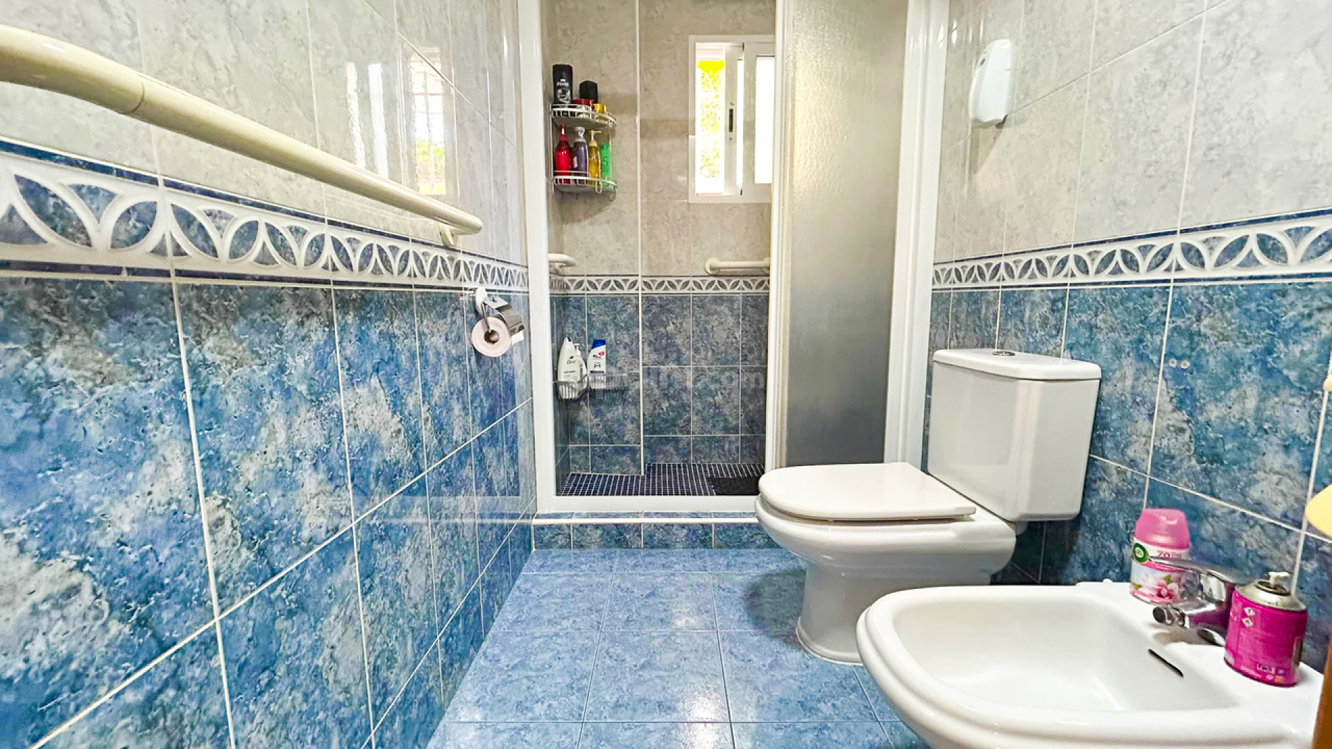 Resale - Wohnung -
La Mata
