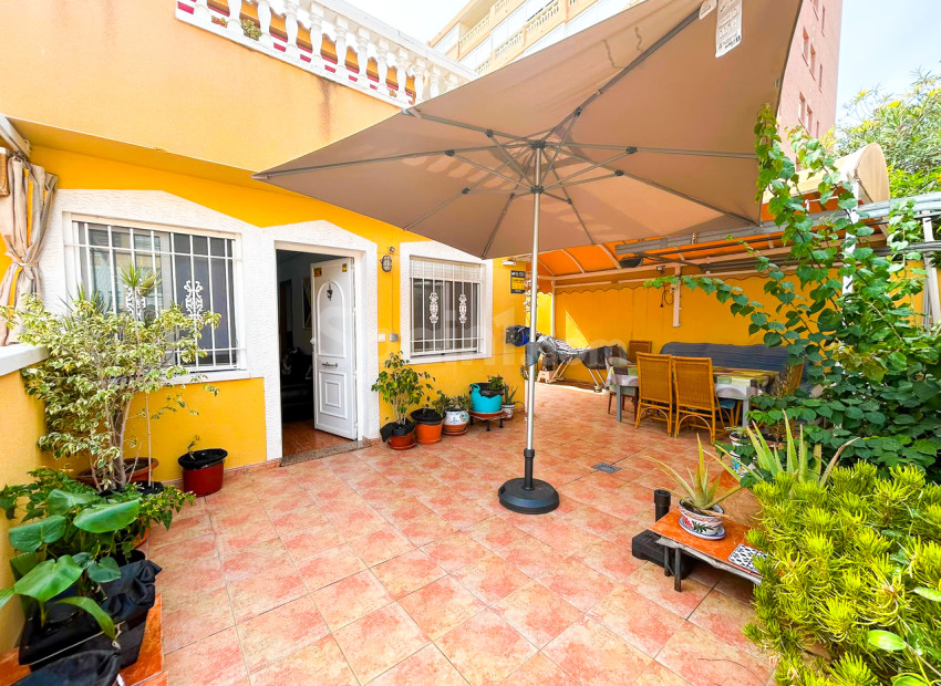 Resale - Wohnung -
La Mata