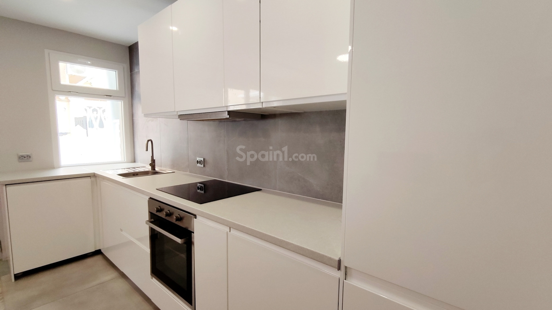 Resale - Wohnung -
La Mata