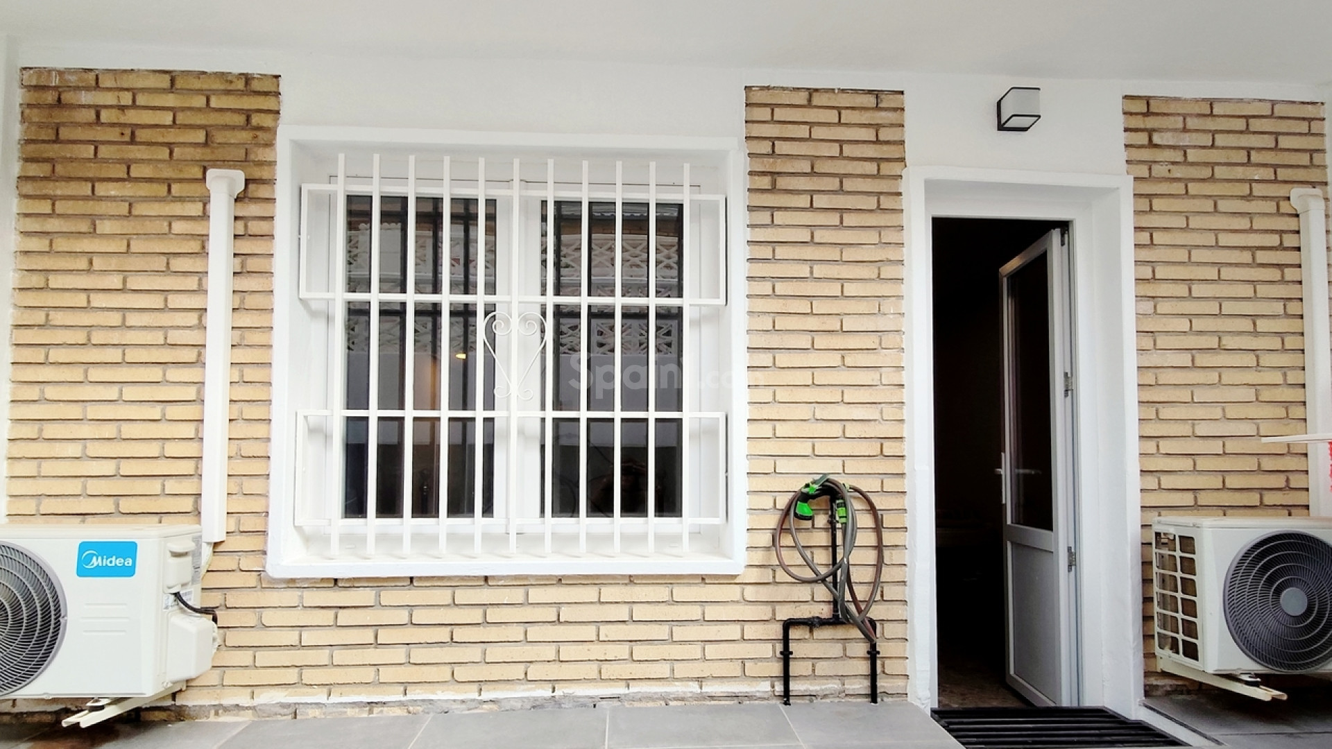 Resale - Wohnung -
La Mata