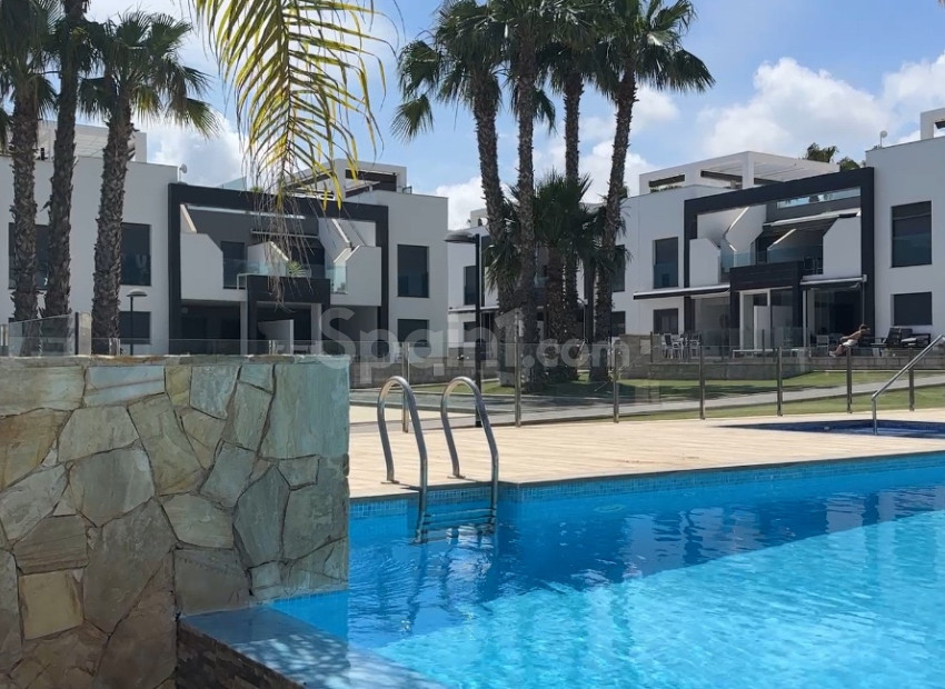Resale - Wohnung -
La Zenia