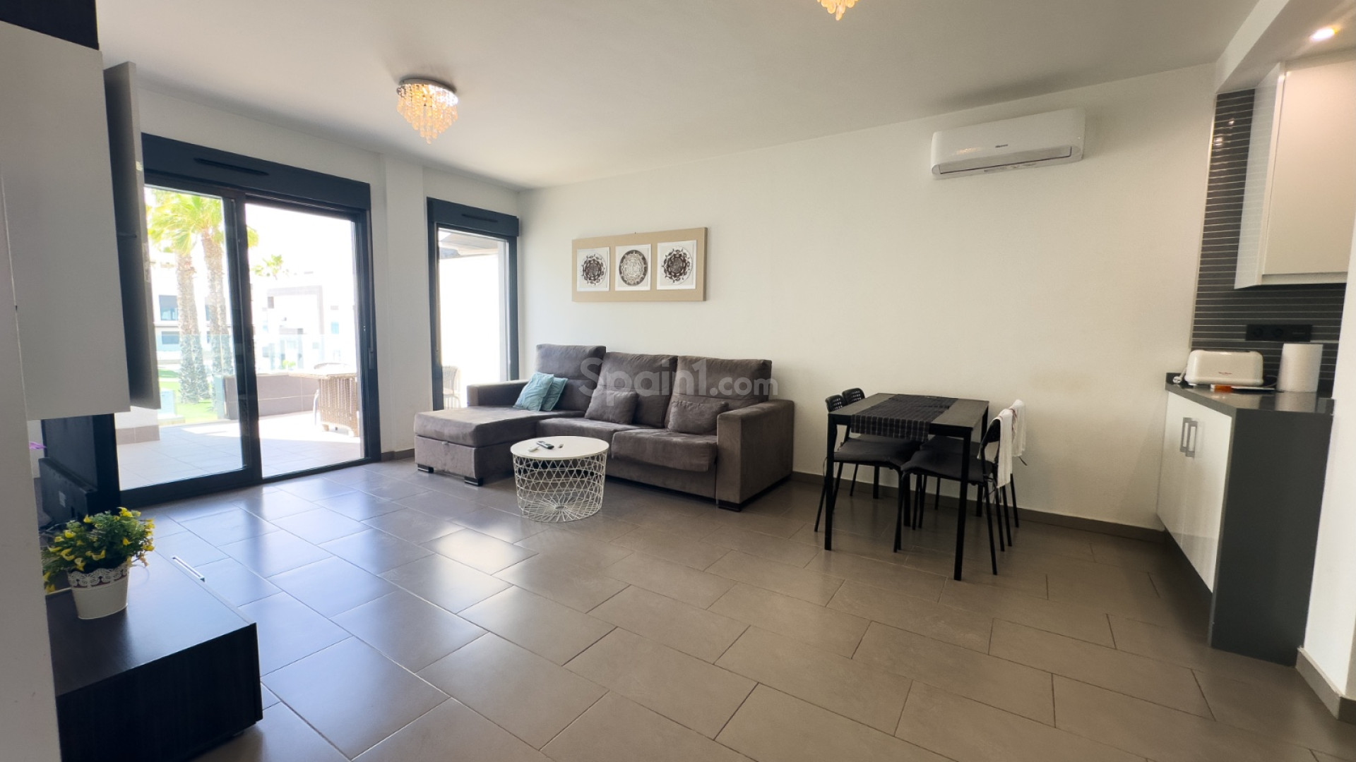 Resale - Wohnung -
La Zenia