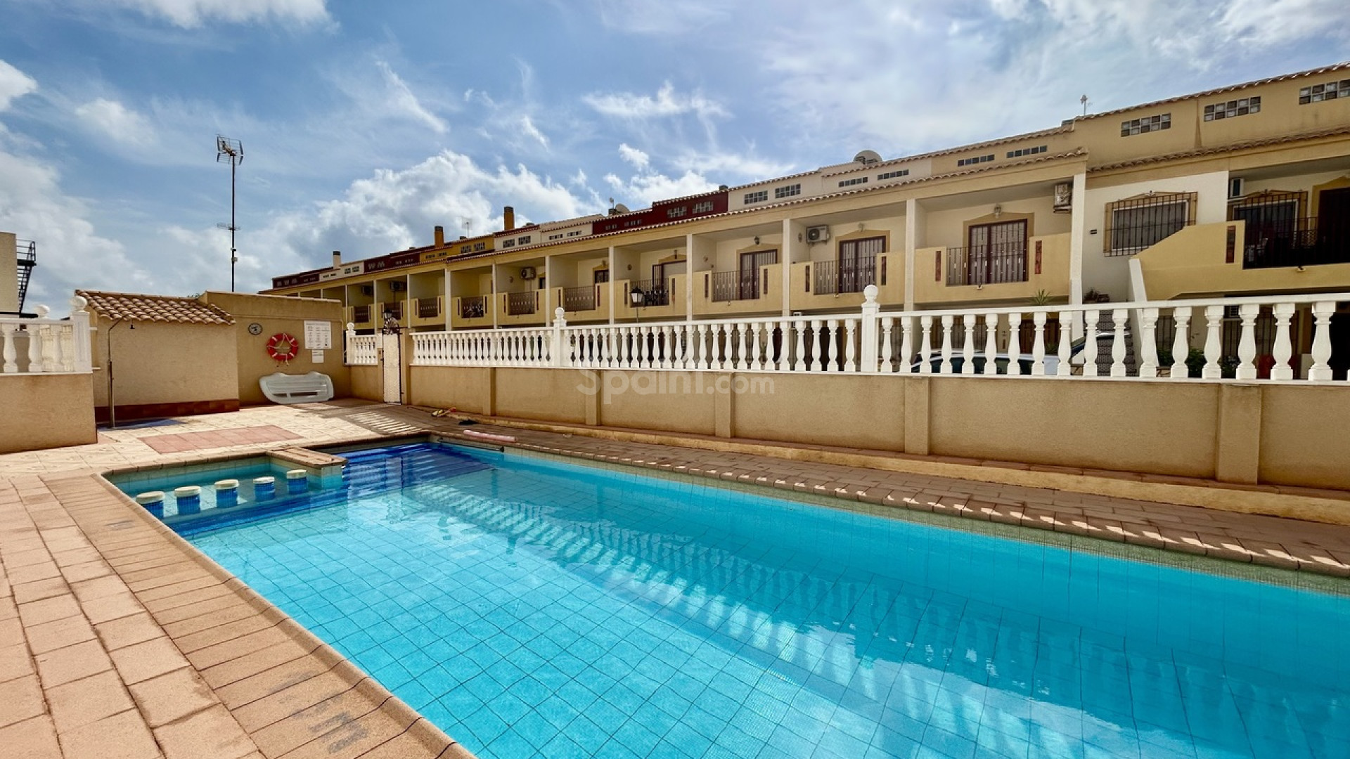 Resale - Wohnung -
La Zenia