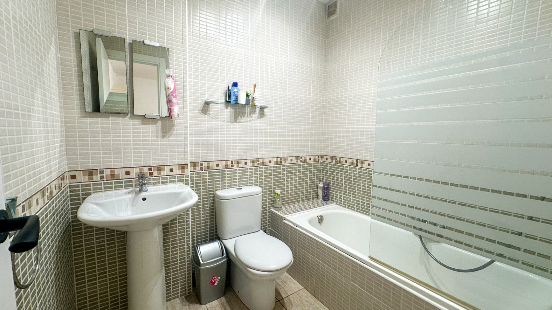 Resale - Wohnung -
La Zenia