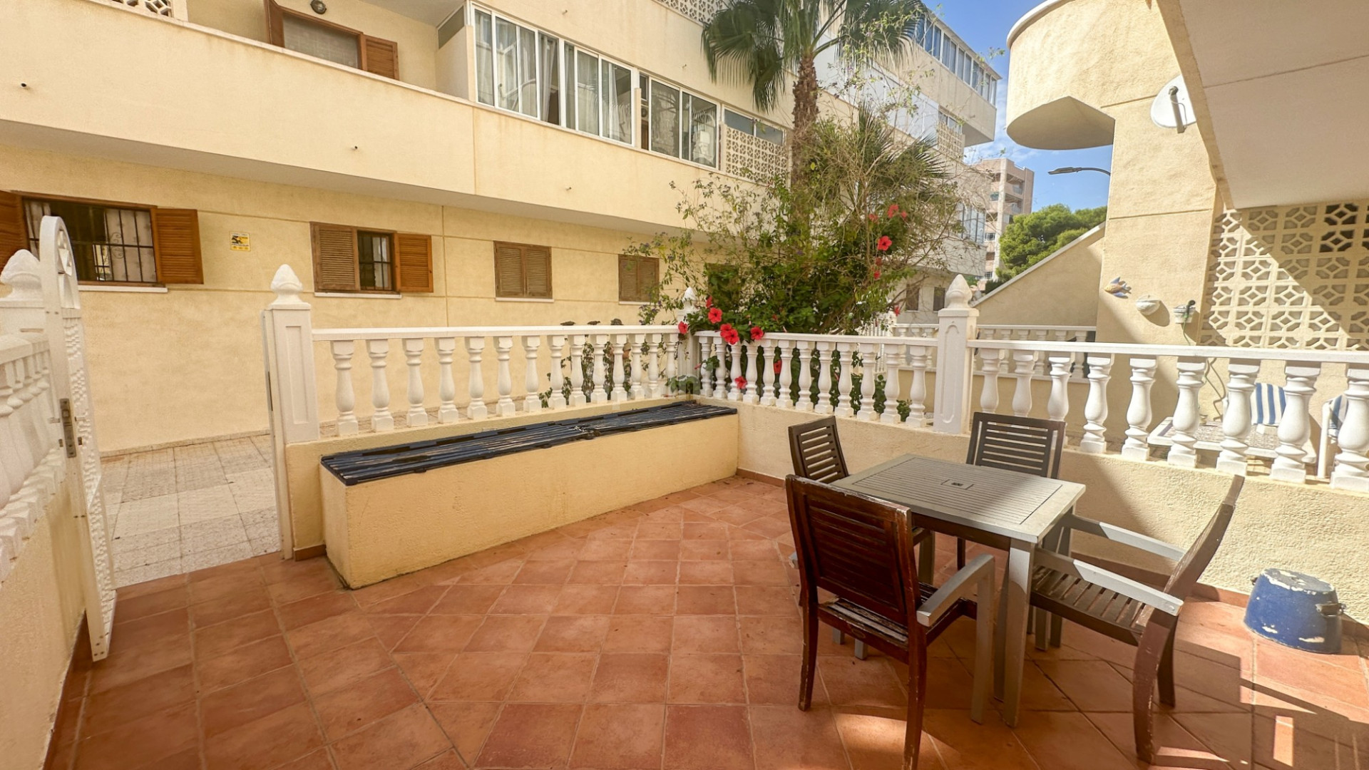 Resale - Wohnung -
La Zenia
