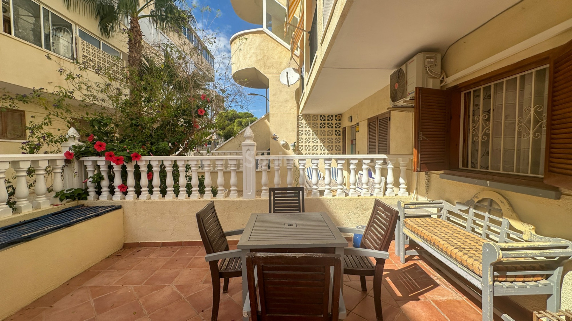 Resale - Wohnung -
La Zenia