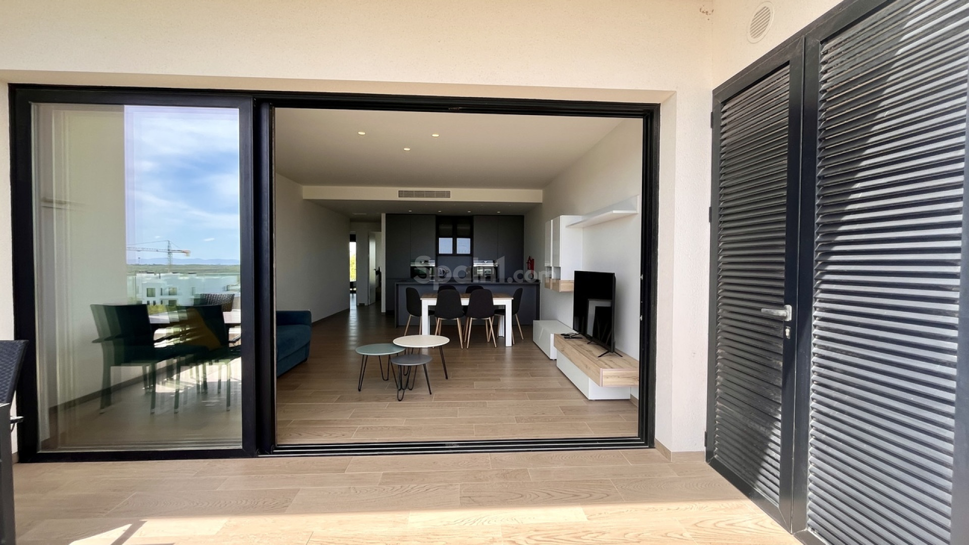 Resale - Wohnung -
Las Colinas Golf Resort