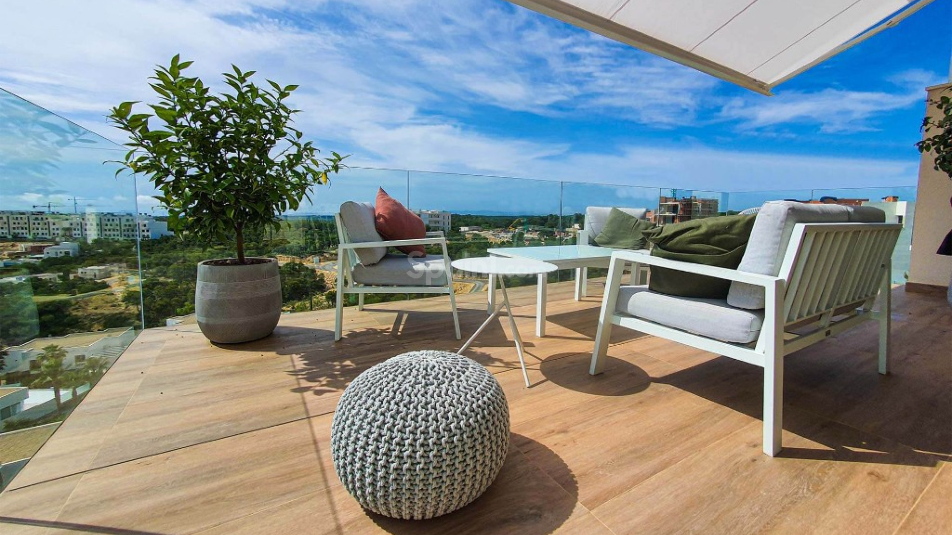 Resale - Wohnung -
Las Colinas - Las Colinas Golf