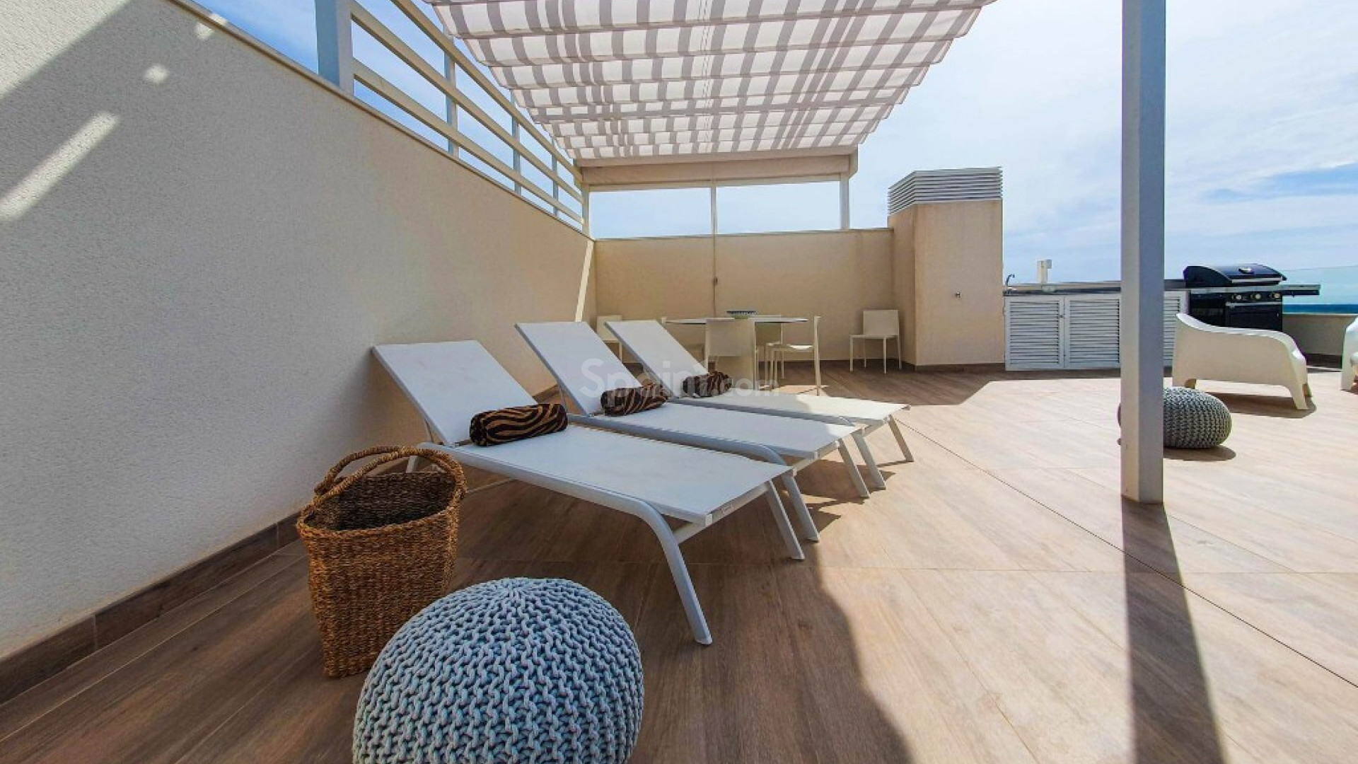 Resale - Wohnung -
Las Colinas - Las Colinas Golf