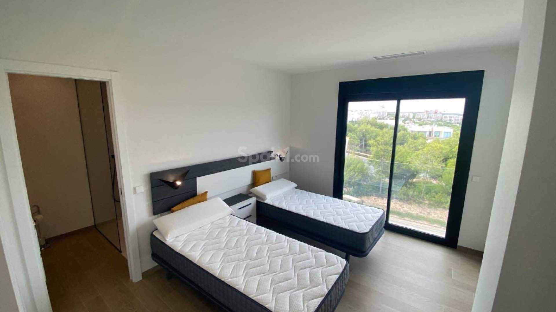 Resale - Wohnung -
Las Colinas - Las Colinas Golf