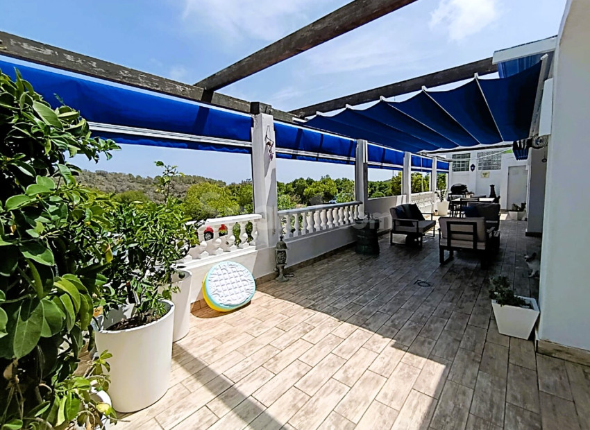 Resale - Wohnung -
Las Ramblas Golf - Dehesa de Campoamor