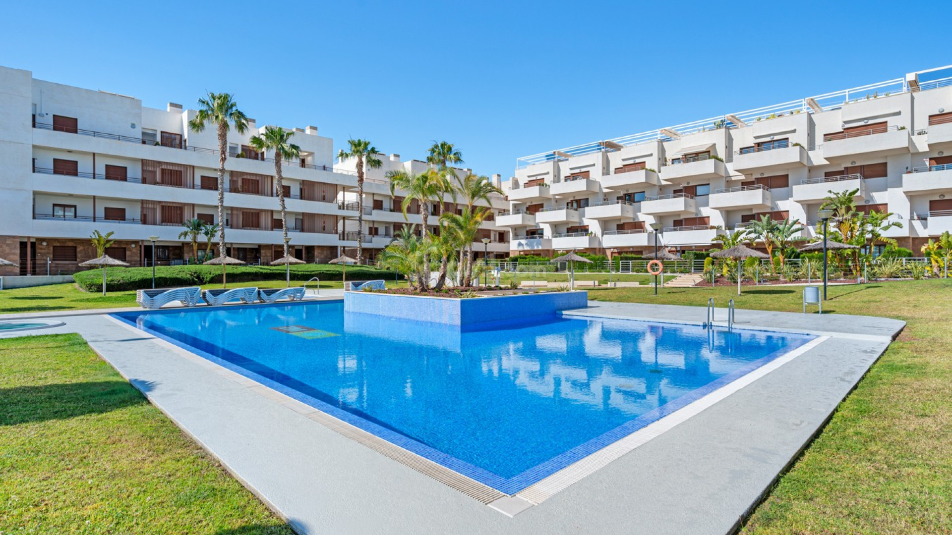 Resale - Wohnung -
Lomas de Cabo Roig
