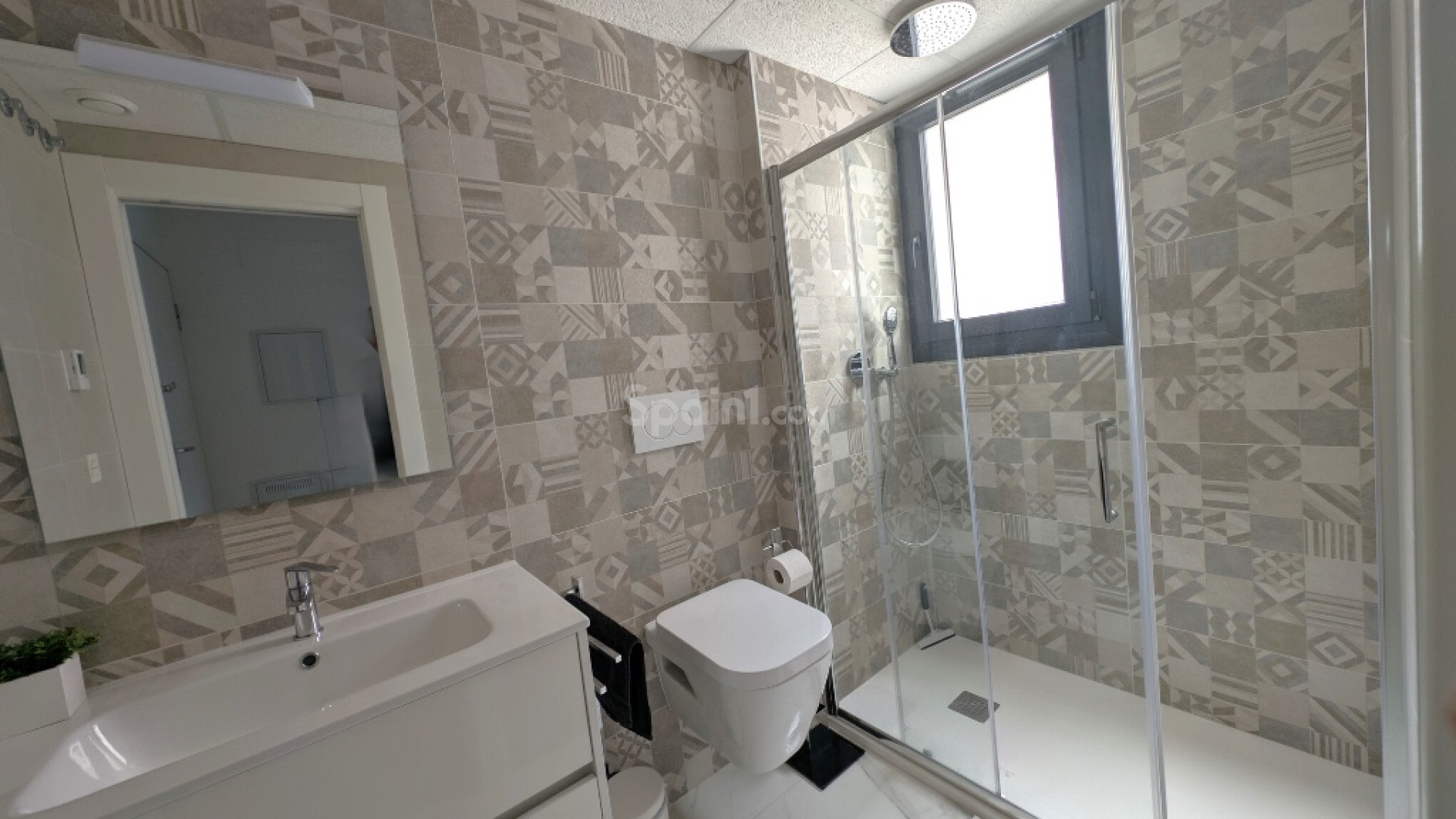 Resale - Wohnung -
Los Altos