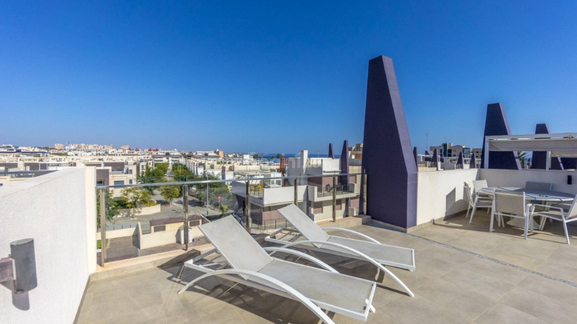 Resale - Wohnung -
Mil Palmeras