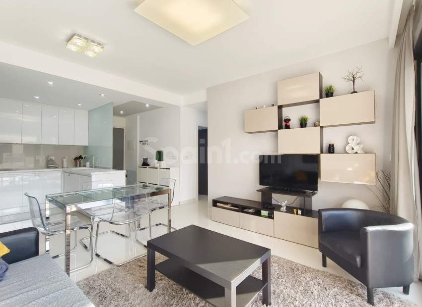 Resale - Wohnung -
Mil Palmeras