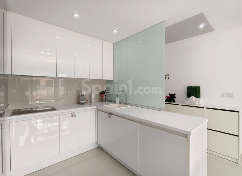 Resale - Wohnung -
Mil Palmeras