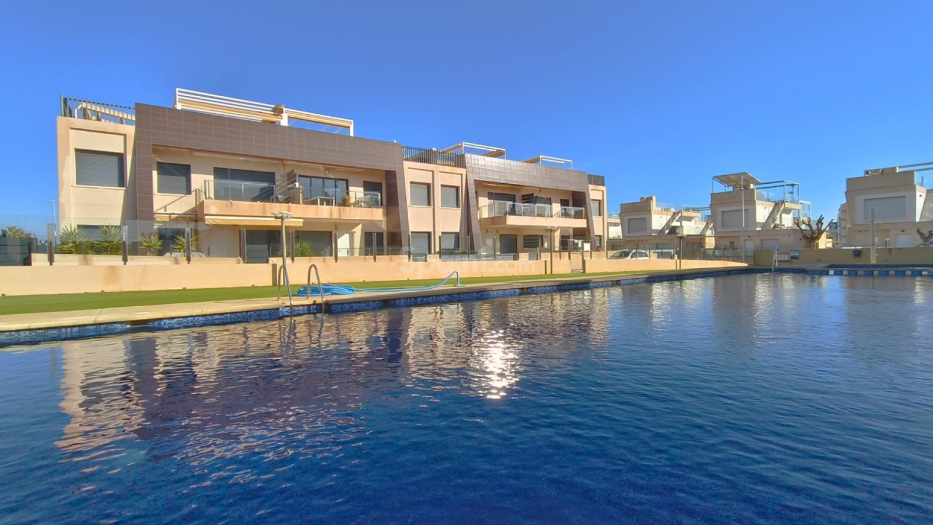 Resale - Wohnung -
Mil Palmeras