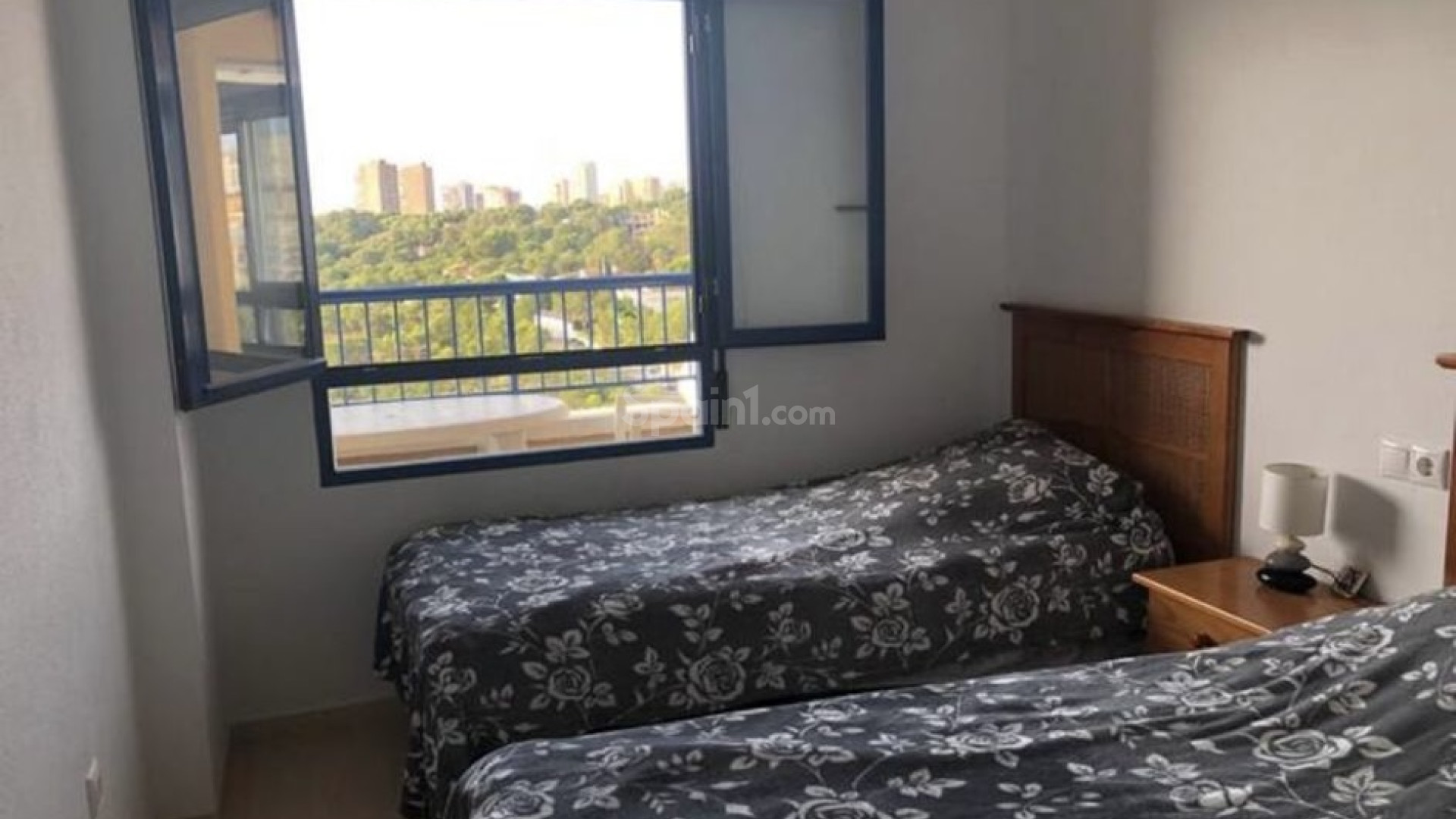 Resale - Wohnung -
Orihuela Costa - Campoamor