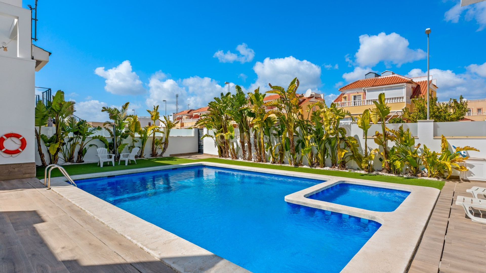 Resale - Wohnung -
Orihuela Costa - La Zenia