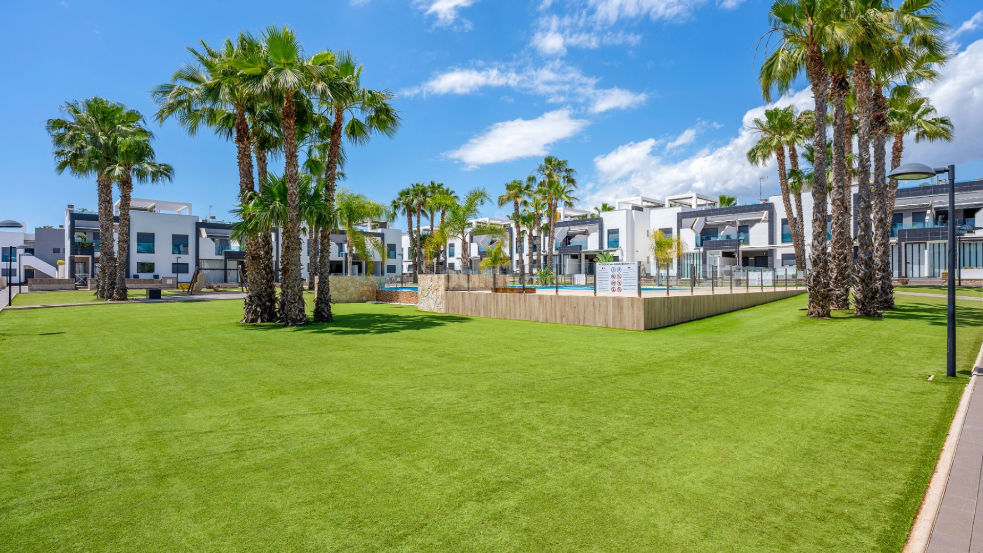 Resale - Wohnung -
Orihuela Costa - La Zenia