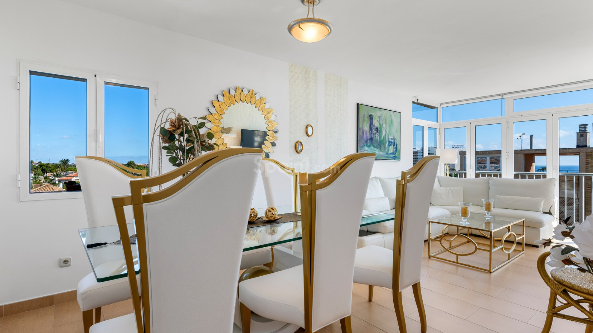 Resale - Wohnung -
Orihuela Costa - La Zenia