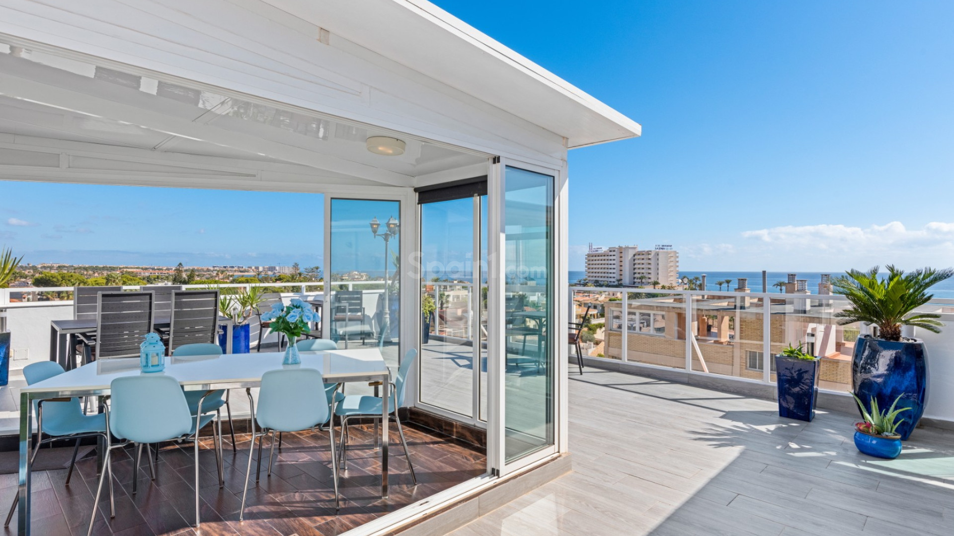 Resale - Wohnung -
Orihuela Costa - La Zenia