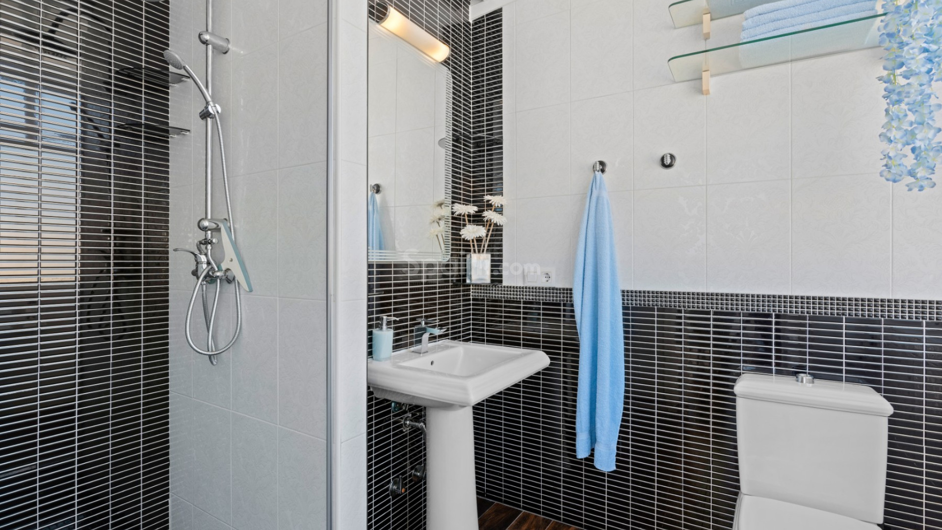 Resale - Wohnung -
Orihuela Costa - La Zenia