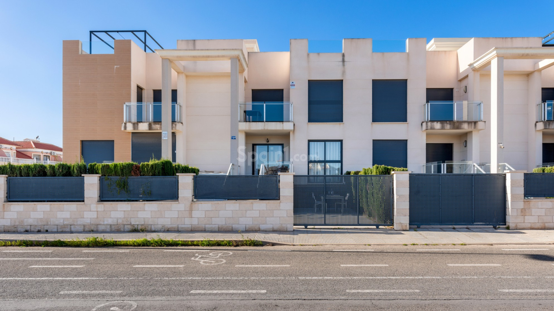 Resale - Wohnung -
Orihuela Costa - La Zenia