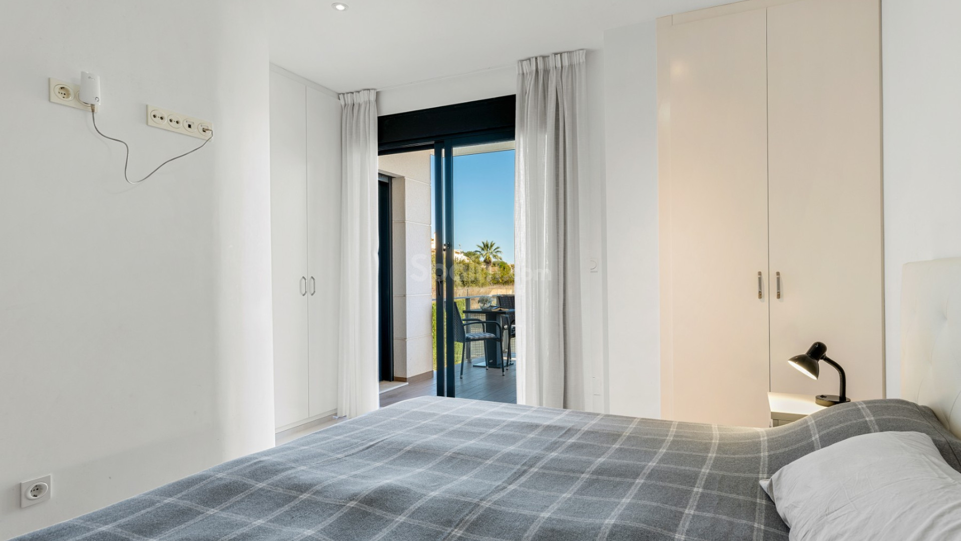 Resale - Wohnung -
Orihuela Costa - La Zenia