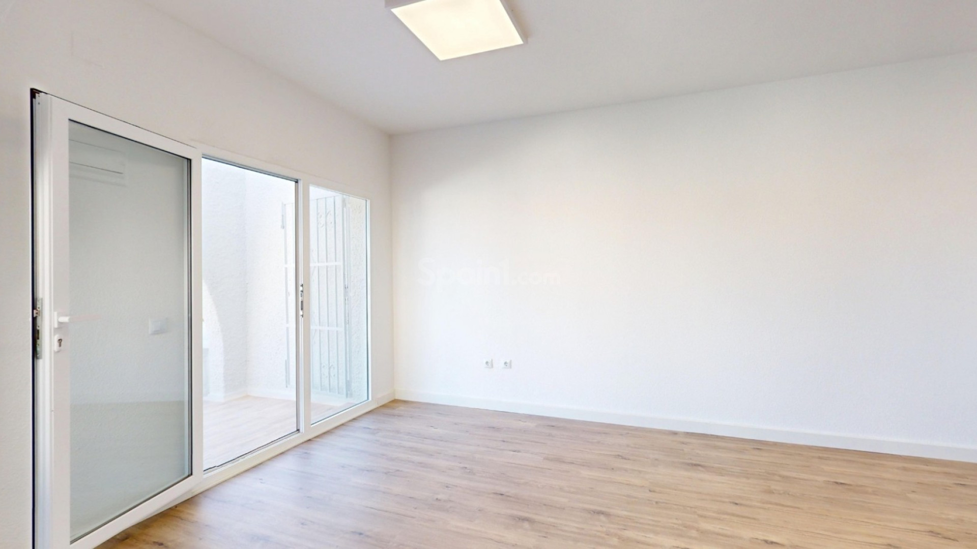 Resale - Wohnung -
Orihuela Costa - Las Filipinas