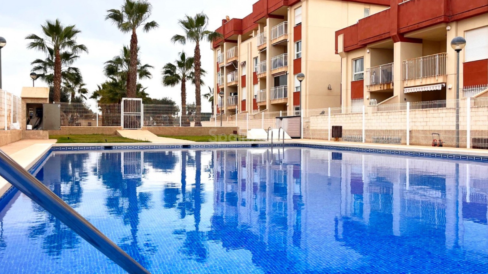 Resale - Wohnung -
Orihuela Costa - Lomas de Cabo Roig