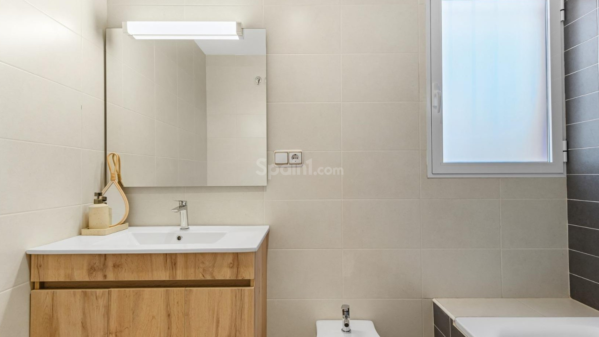 Resale - Wohnung -
Orihuela Costa - Lomas de Cabo Roig