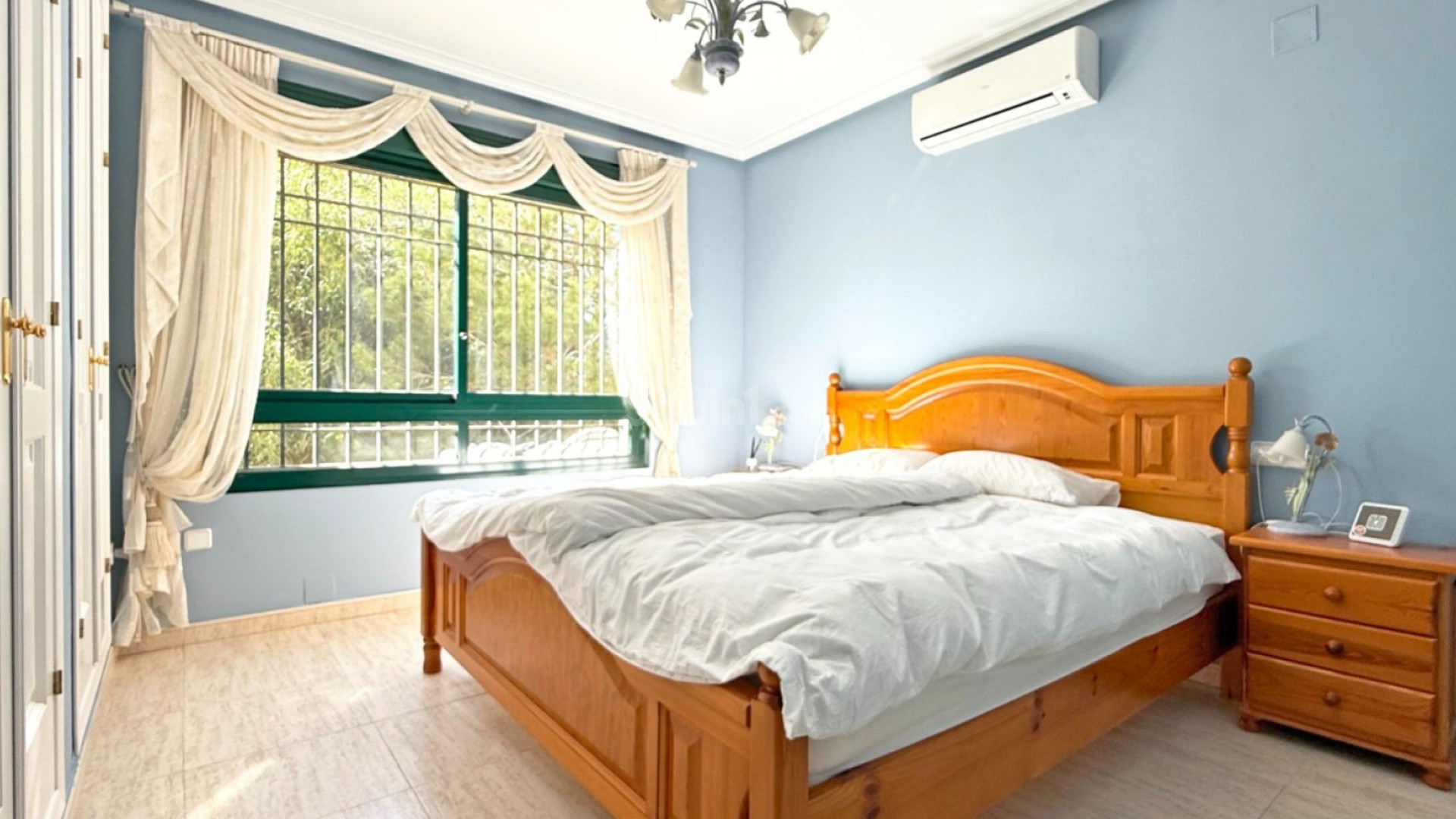 Resale - Wohnung -
Orihuela Costa - Lomas de Campoamor