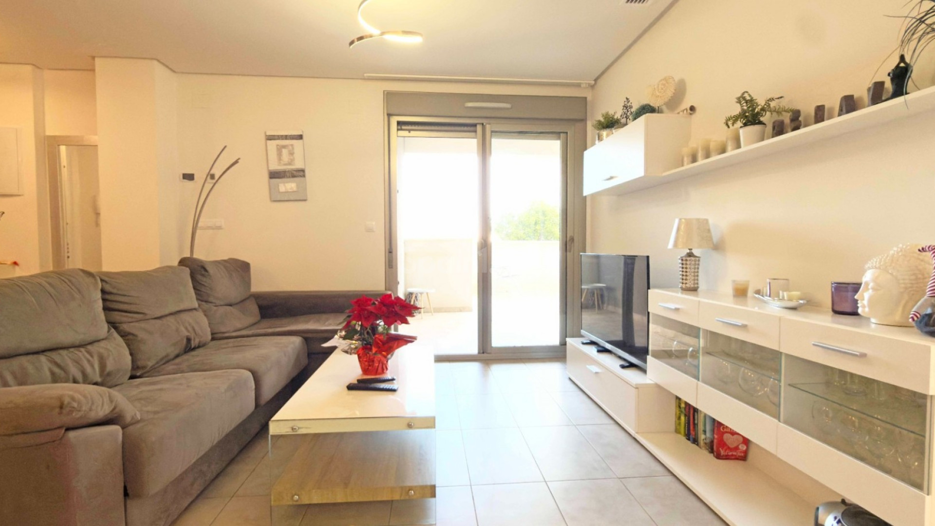 Resale - Wohnung -
Orihuela Costa - Los Dolses
