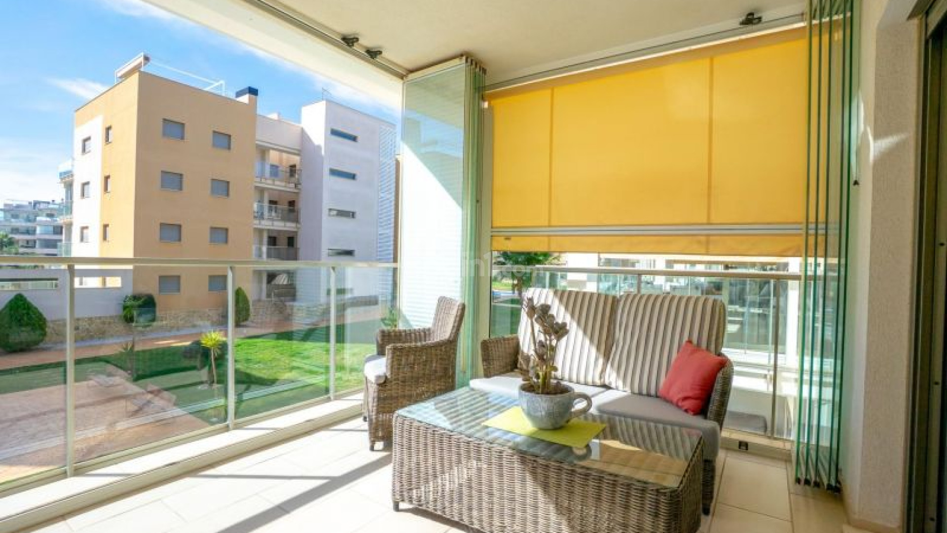 Resale - Wohnung -
Orihuela Costa - Los Dolses