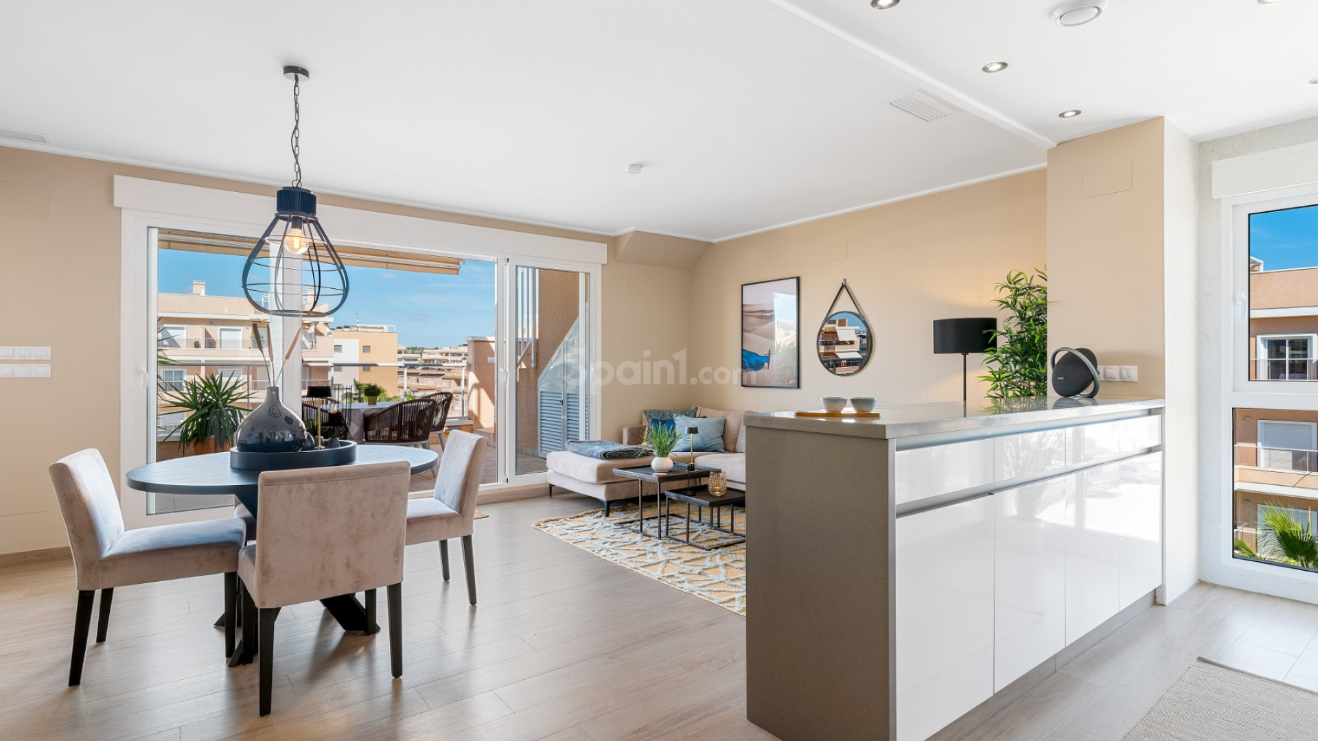 Resale - Wohnung -
Orihuela Costa - Los Dolses